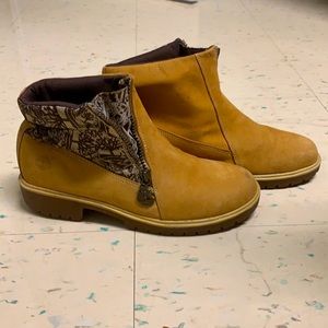 Timberland Zip Up Ankle Boots Tree Camo Print 8.5